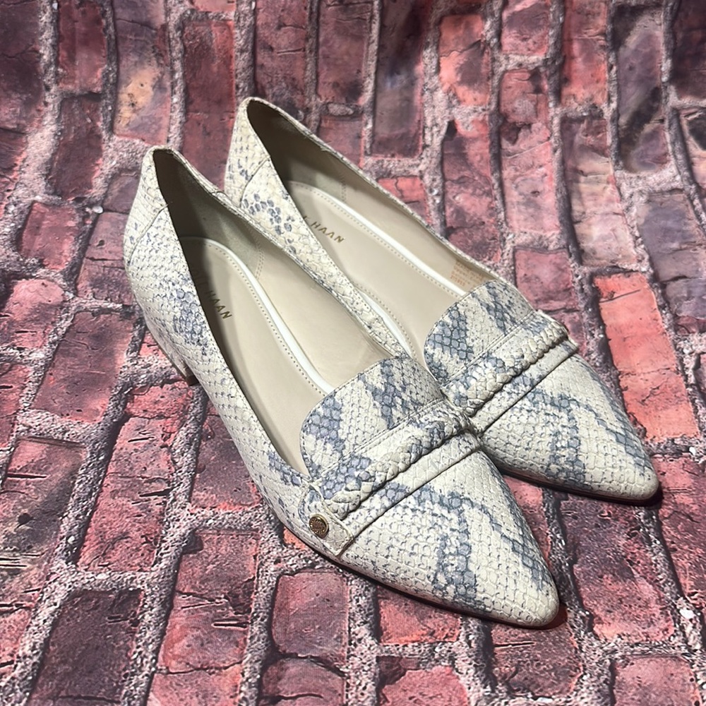 Cole Haan Mabel Skimmer Loafers Chalk Python Print Leather Size 6 B View 3
